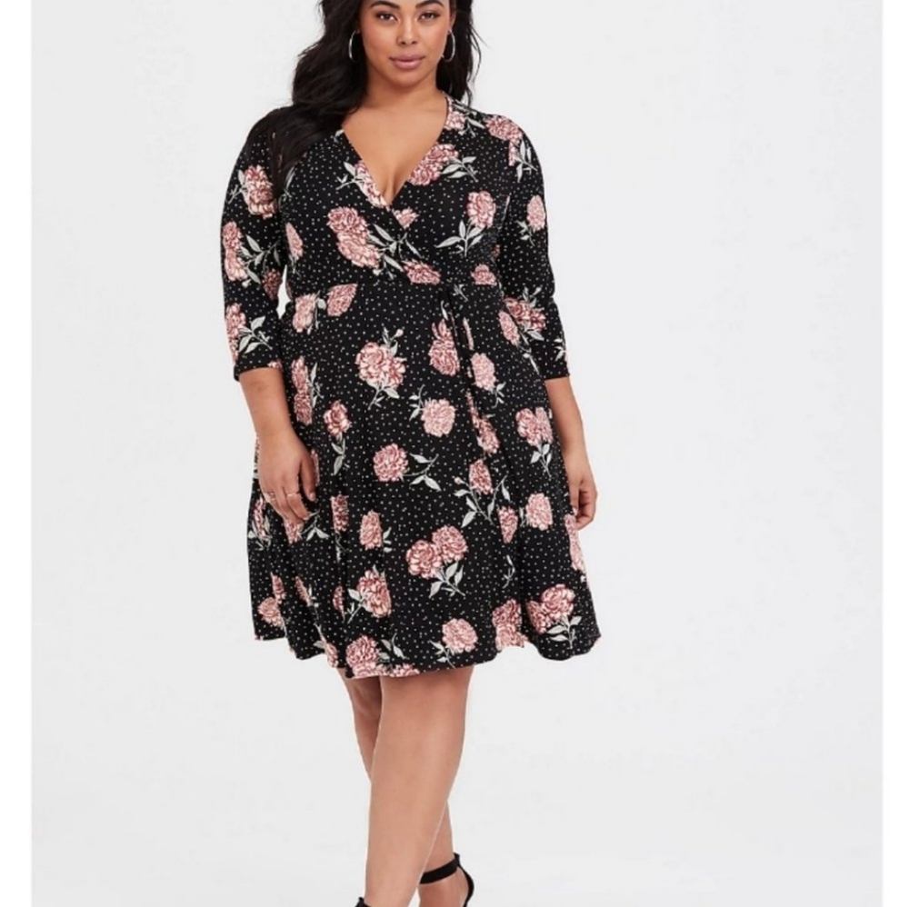Black Floral Dot Jersey Wrap Dress 3/4 Sleeve Size 2
